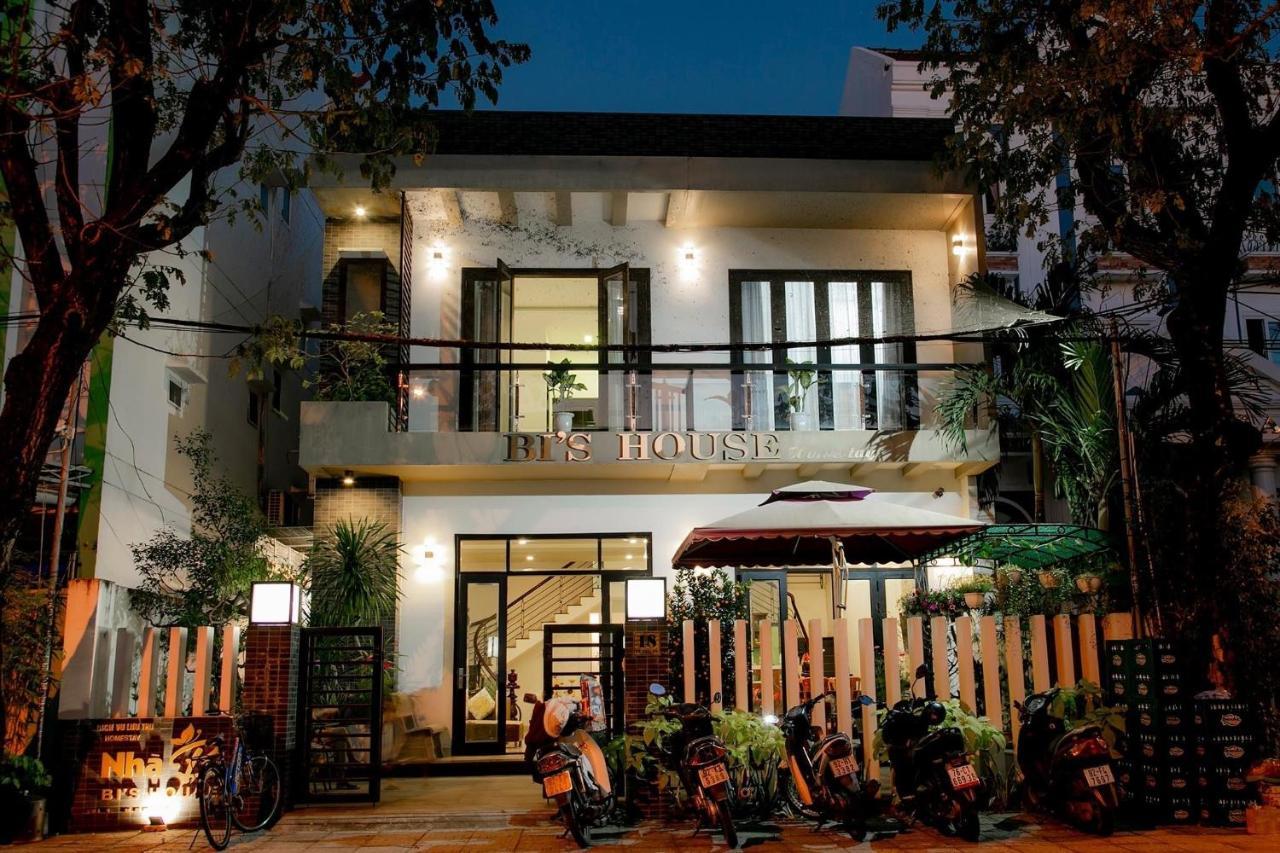 Bi'S House Homestay Хойан Экстерьер фото