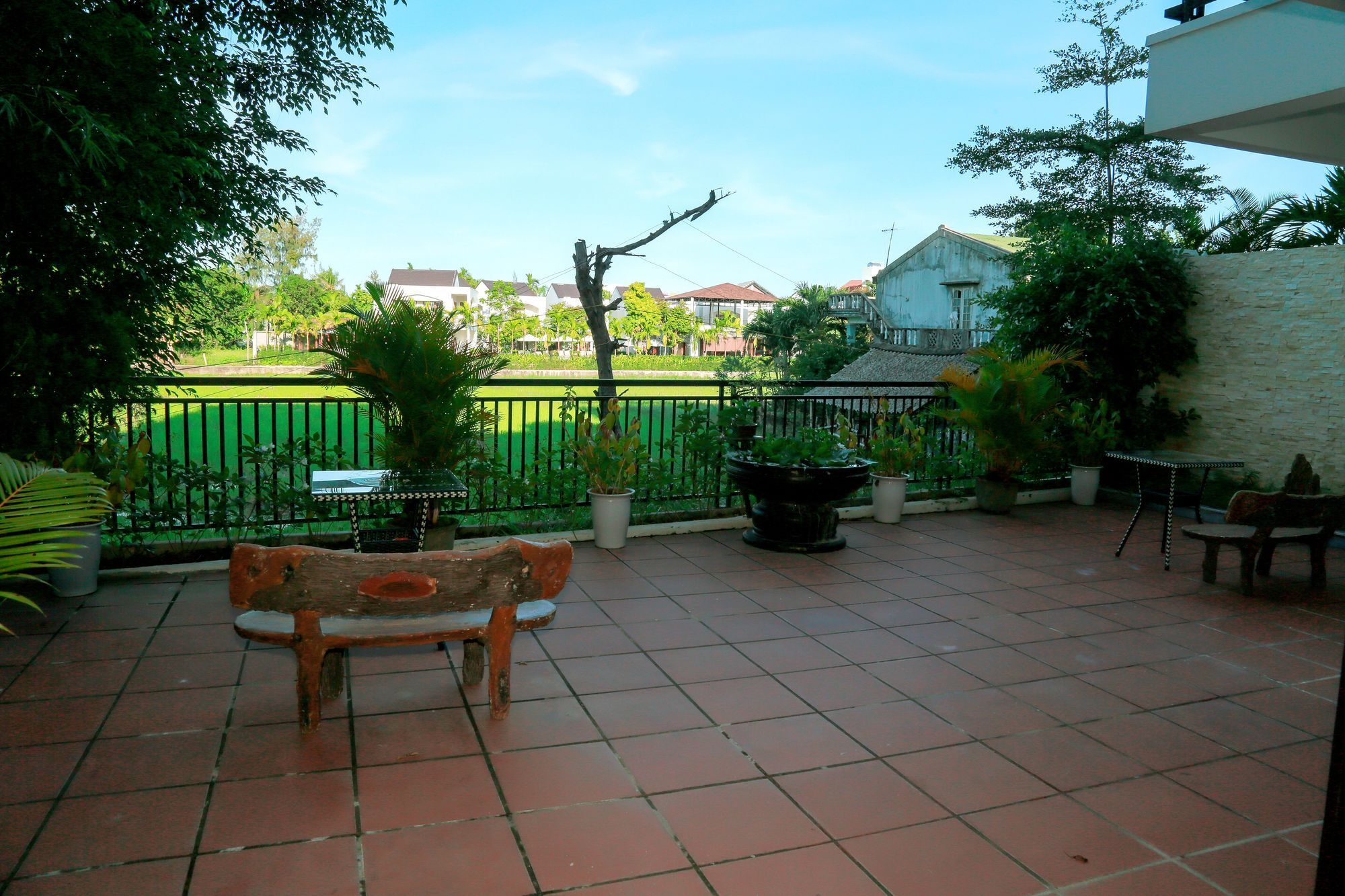 Bi'S House Homestay Хойан Экстерьер фото